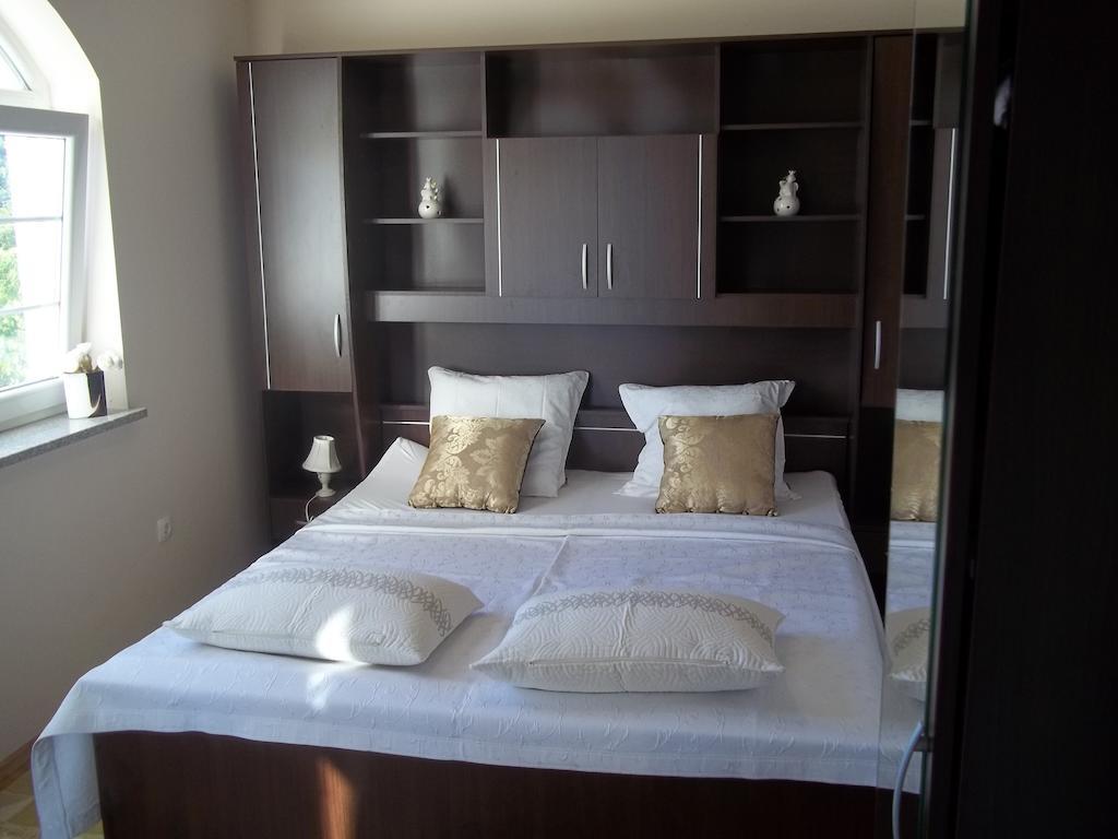 Apartments Ljubas Opatija Kamer foto