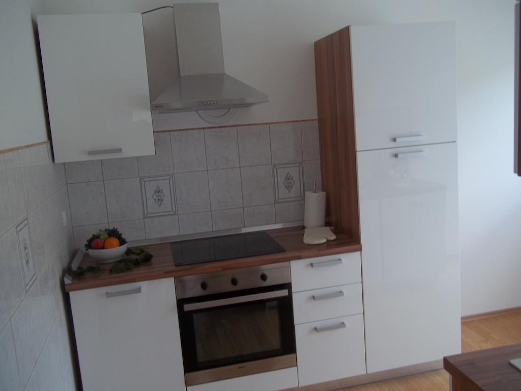 Apartments Ljubas Opatija Kamer foto